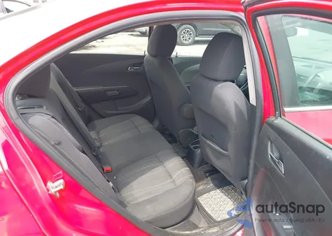 2015 Chevrolet Sonic Lt Auto z USA, uszkodzony, nr VIN 1G1JC5SH3F4220819